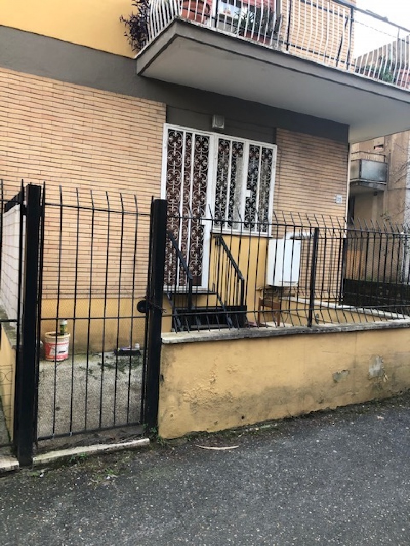  monterotondo vendita quart:  colleoni case srls