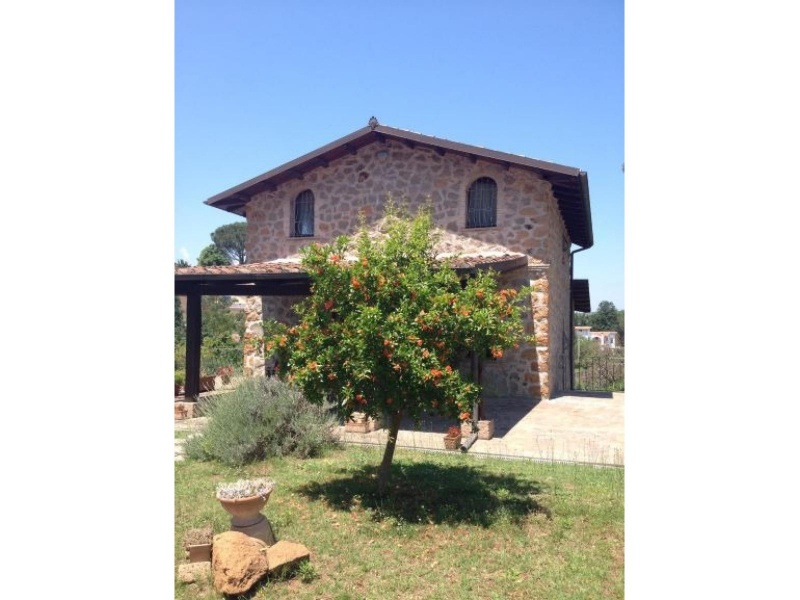 Rustico - Cascina CASTELNUOVO DI PORTO vendita   Via Balzo Delle Pernici COLLEONI CASE SRLS