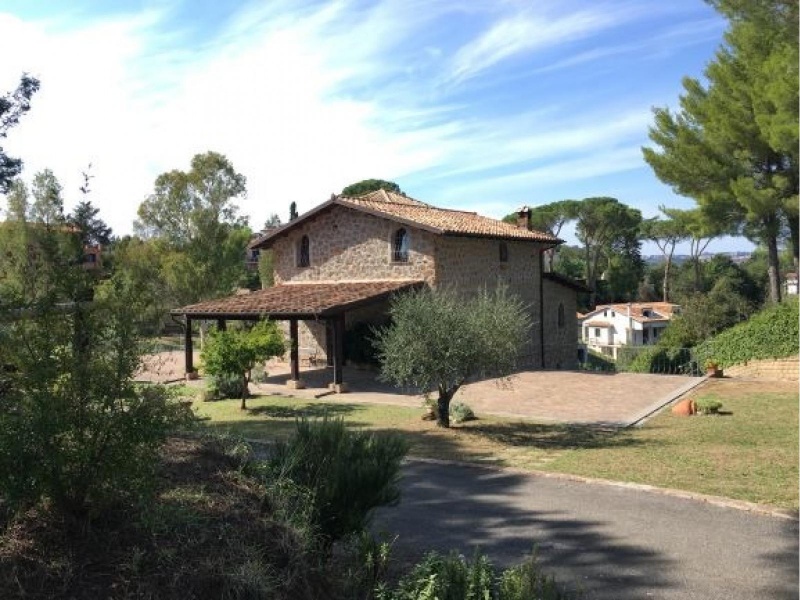 Rustico - Cascina CASTELNUOVO DI PORTO vendita   Via Balzo Delle Pernici COLLEONI CASE SRLS