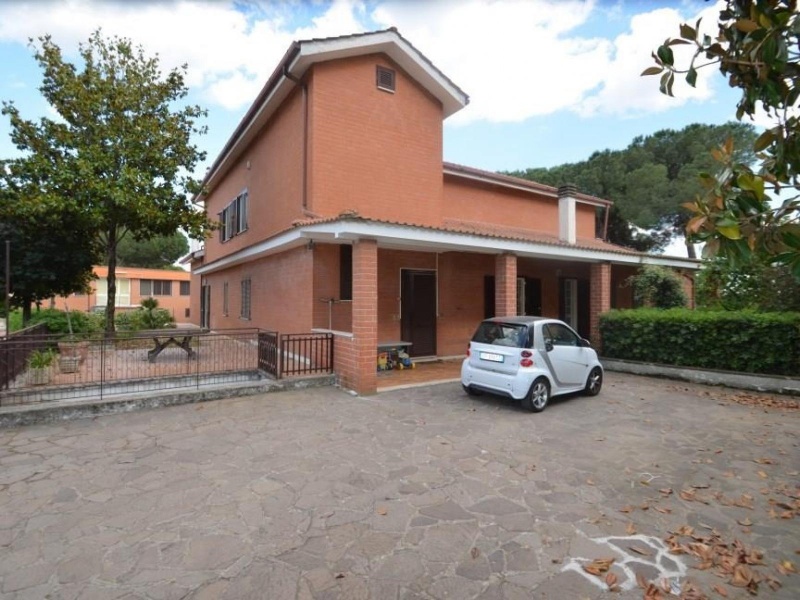 Appartamento ROMA vendita  Casale Monastero  COLLEONI CASE SRLS