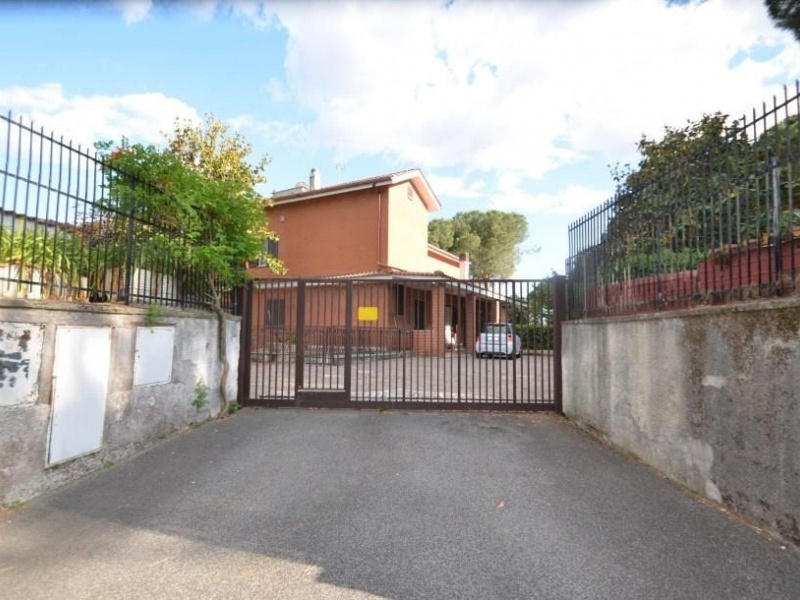 Appartamento ROMA vendita  Casale Monastero  COLLEONI CASE SRLS