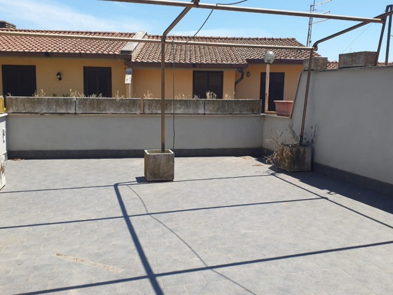 Villa Unifamiliare - Indipendente CASTELNUOVO DI PORTO vendita   Via Flaminia COLLEONI CASE SRLS