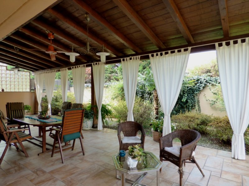 Villa BOLLATE vendita  Cassina Nuova  M&C Studio Immobiliare di Corradini Paolo e C. S.a.s.