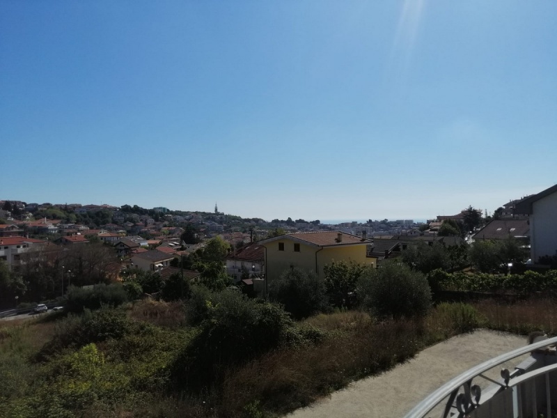 Villa Unifamiliare - Indipendente PESCARA vendita    D