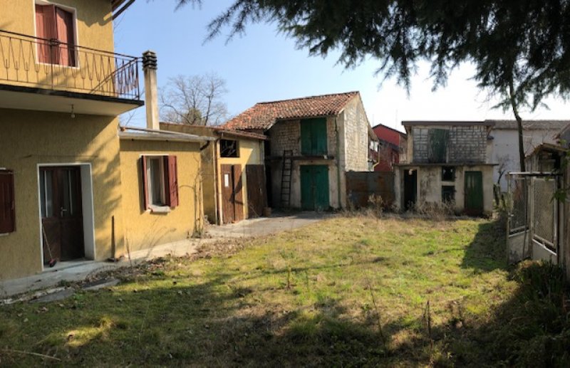 Rustico - Cascina BUDOIA vendita    Agenzia Immobiliare Spinazze