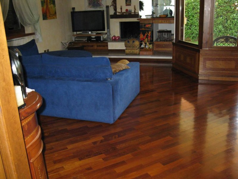 Villa GARBAGNATE MILANESE vendita    Yucca snc CERCOCASA