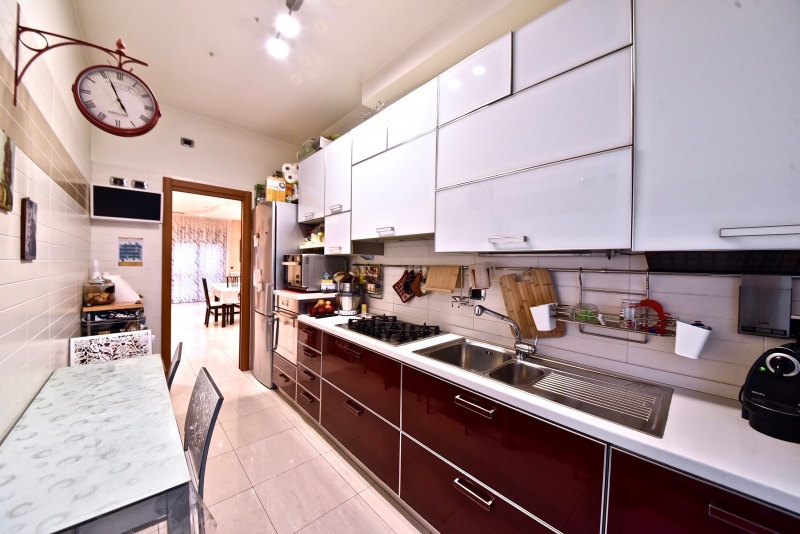 Appartamento RHO vendita   Via Tavecchia,21 Yucca snc CERCOCASA