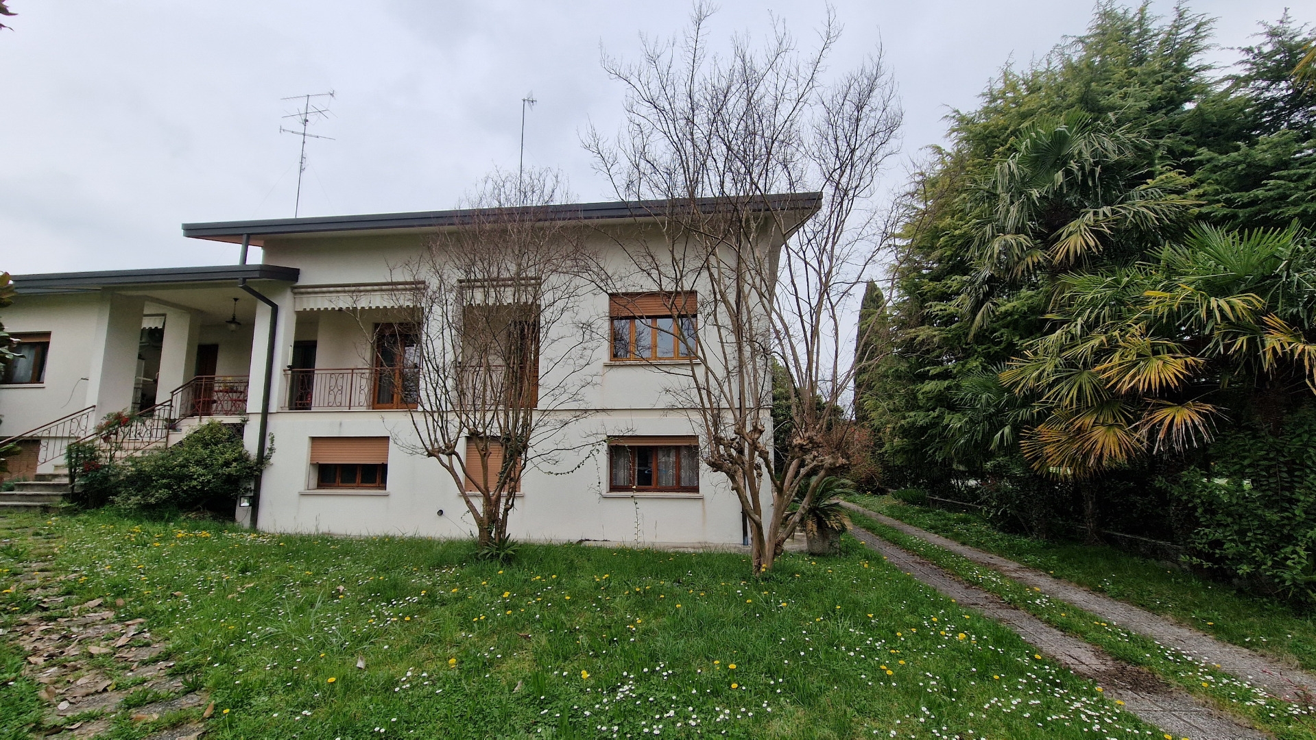 Foto 1 di 34 - Villa a schiera in vendita a Sacile